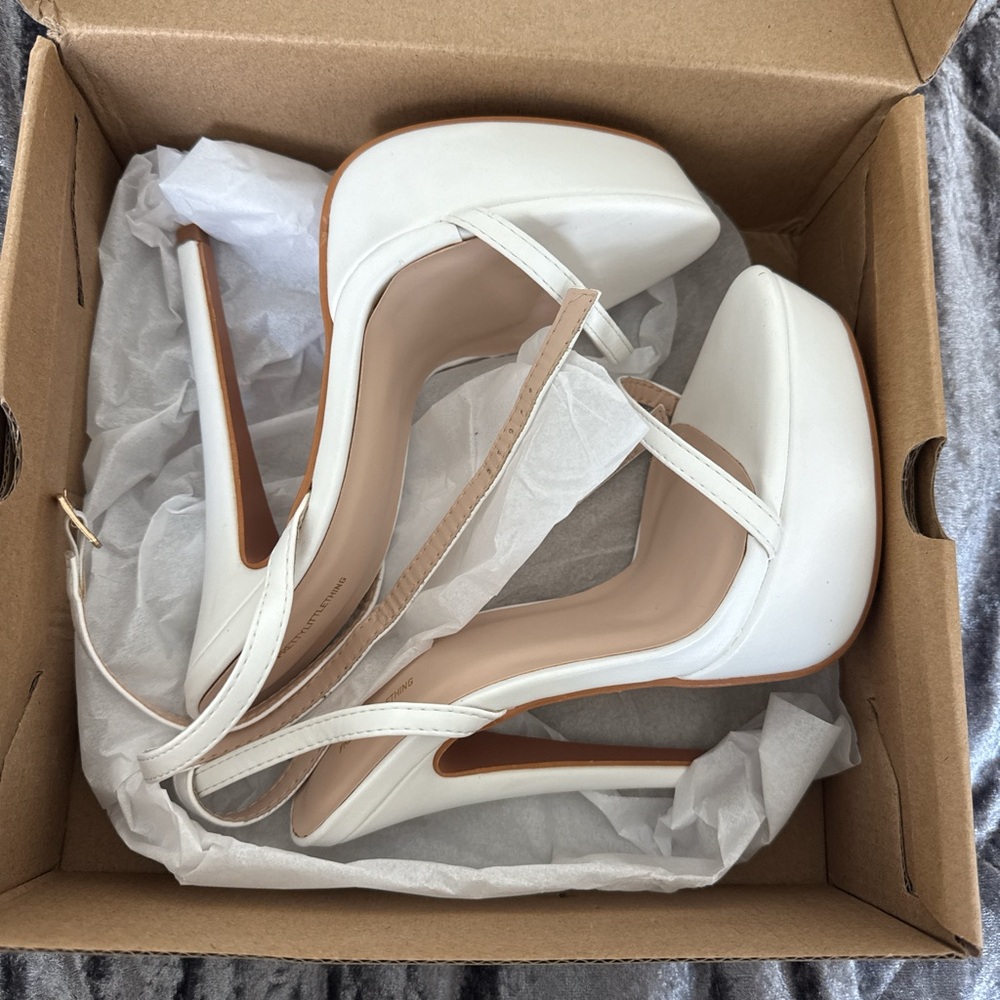 6INCH white platform heels